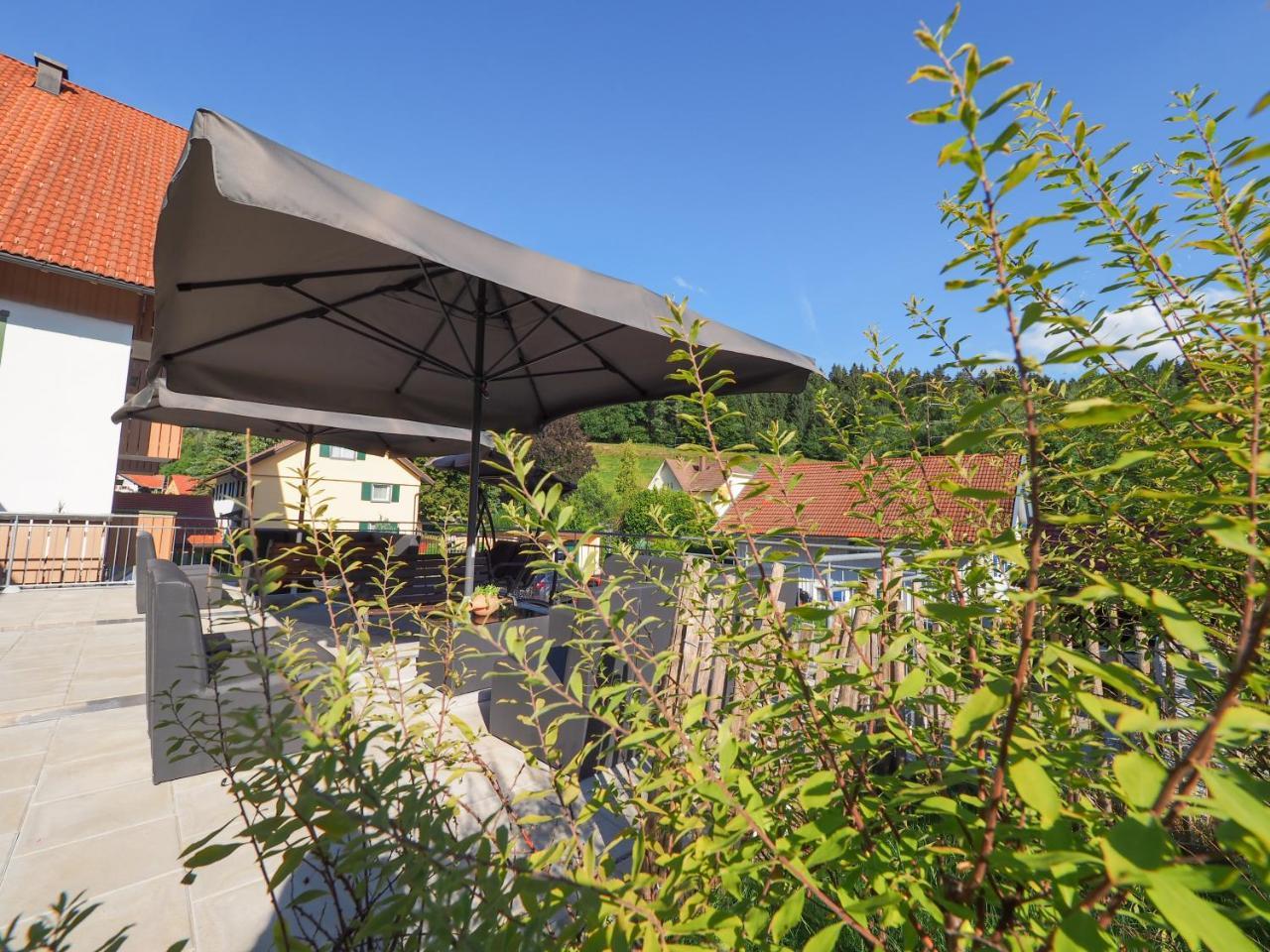 Landgasthof Zum Schwarzen Grat Isny im Allgau Ngoại thất bức ảnh