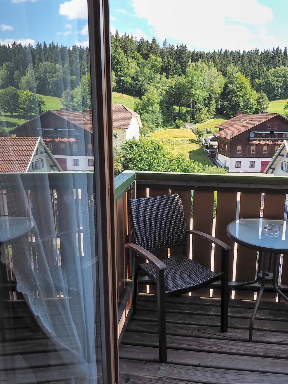 Landgasthof Zum Schwarzen Grat Isny im Allgau Ngoại thất bức ảnh